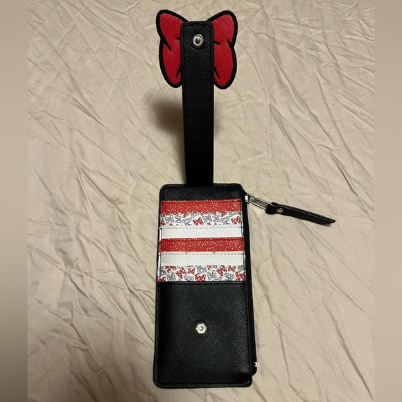 Minnie Bow Cardholder ♥️ - Picture 4 of 4